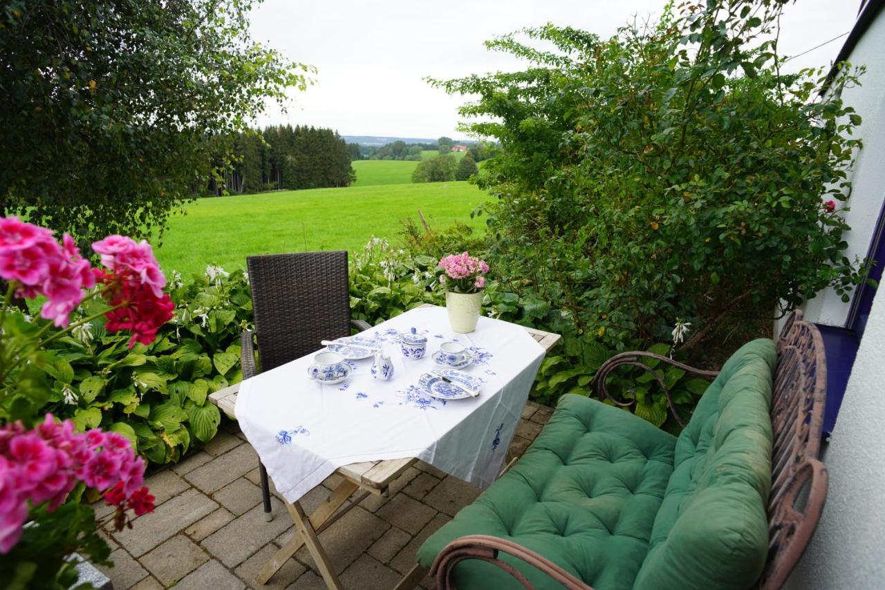 Ferienwohnung Biohof und Imkerei Schlössle Allgäu Untrasried Exterior foto